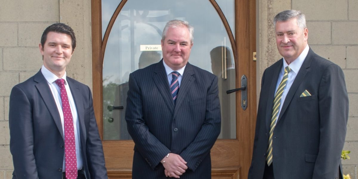 Funeral Directors outside Ashdene